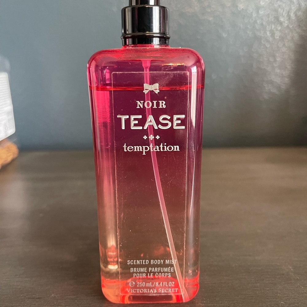 Victoria's Secret Noir Tease Temptation